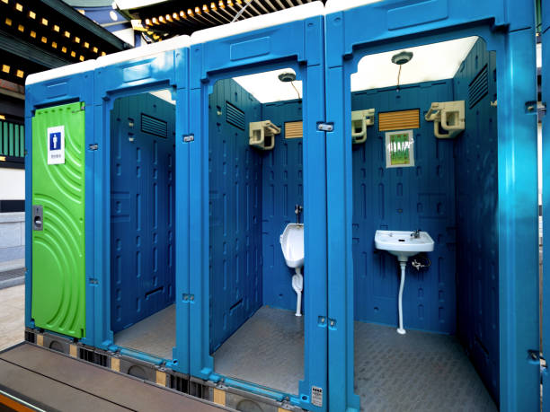 Best Affordable portable toilet rental  in Carlton, OR